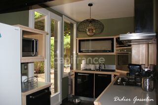  Maison à vendre 6 pièces 213 m²