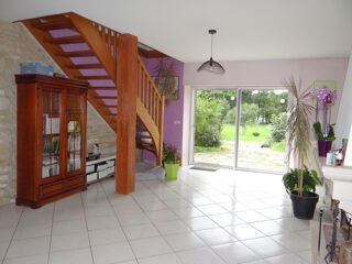  Maison � vendre 5 pi�ces 248 m�