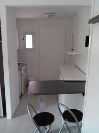  Appartement à louer 1 pièce 23 m²