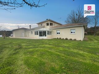  Maison � vendre 8 pi�ces 221 m�