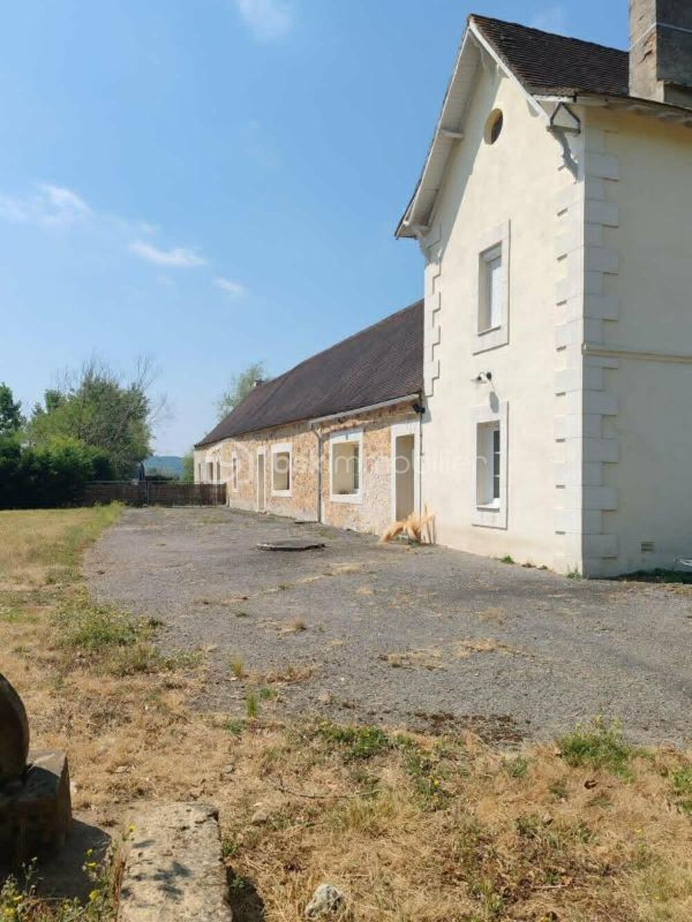 Deux belles habitations sur environ 2 hectares