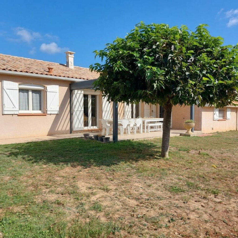 Vente Maison Maison à vendre 5 pièces MONTAUBAN (82) de plain pied avec garage, parkings, jardin et dépendance Montauban