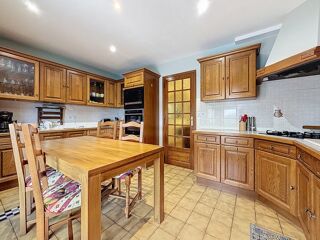  Maison � vendre 8 pi�ces 212 m�