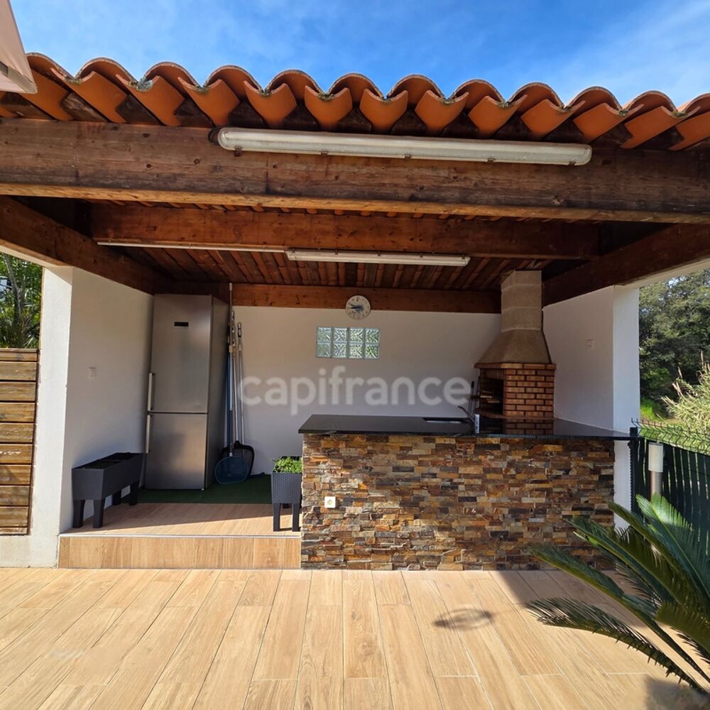 Vente Villa BASTELICACCIA (Corse du sud) proche AJACCIO: Villa de 360m2 avec  piscine et jardin paysager Bastelicaccia
