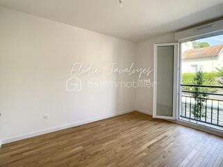  Appartement à louer 2 pièces 45 m²