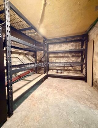  Parking / Garage � louer 8 m�