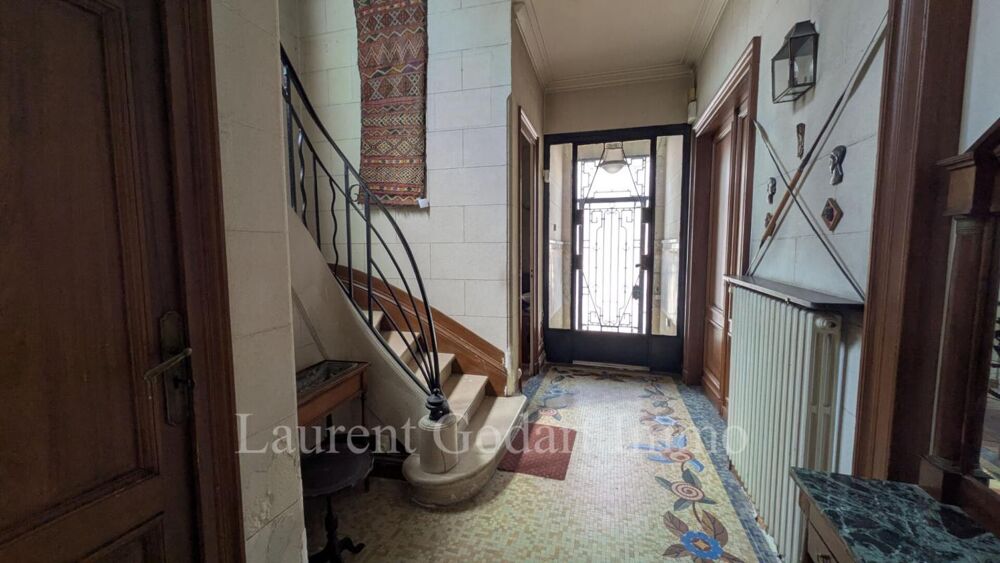 Bordeaux St Genès - Maison 9 pièces 227m² avec extérieur