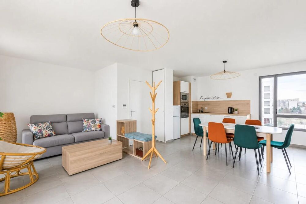 Superbe T4 avec Terrasse à Bron