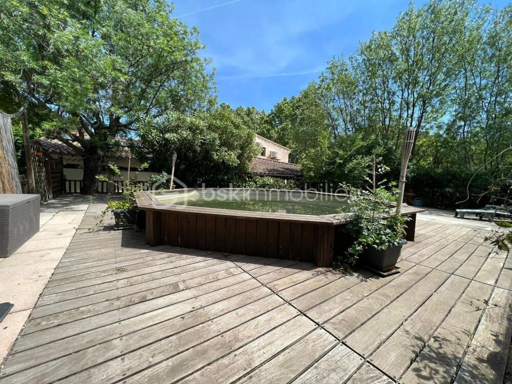 Vente Villa Maison familiale de caractère – cachet unique et volumes généreux Saint zacharie