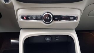XC40 2.0 D3 150 BVA Momentum 2019 occasion 35530 Noyal Sur Vilaine