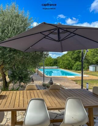  Propriété/château à vendre 9 pièces 190 m²