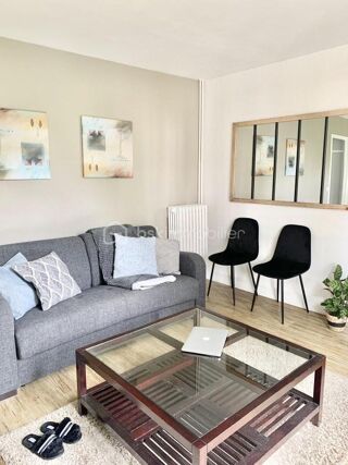  Appartement à louer 3 pièces 55 m²