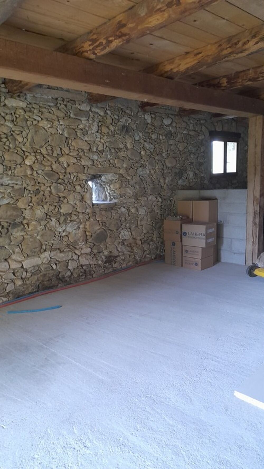 Vente Remise/Grange Grange Pyrénéenne de 104 m2 Sarrancolin