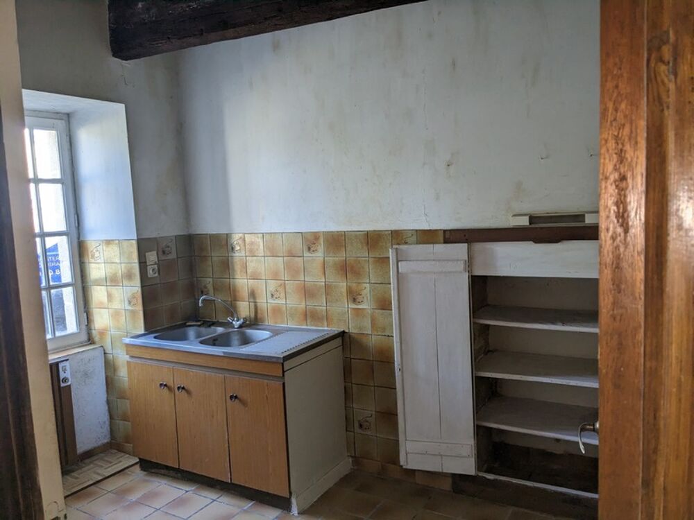 GUEMENE SUR SCORFF JOLIE MAISON EN PIERRE SOUS ARDOISE 95M² 4 PIECES A RENOVER SANS JARDIN