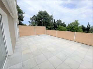  Appartement à louer 3 pièces 58 m²