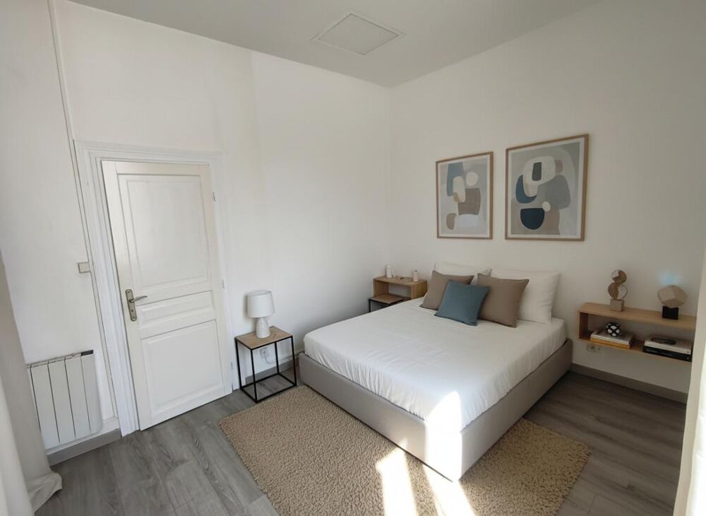 Location Appartement Appartement Nimes 2 pièce(s) 47 m2 climatisé Nimes