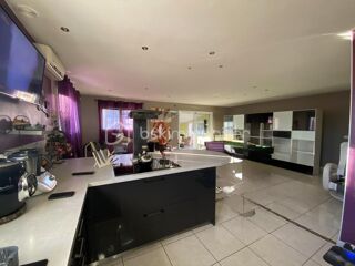  Villa � vendre 5 pi�ces 135 m�