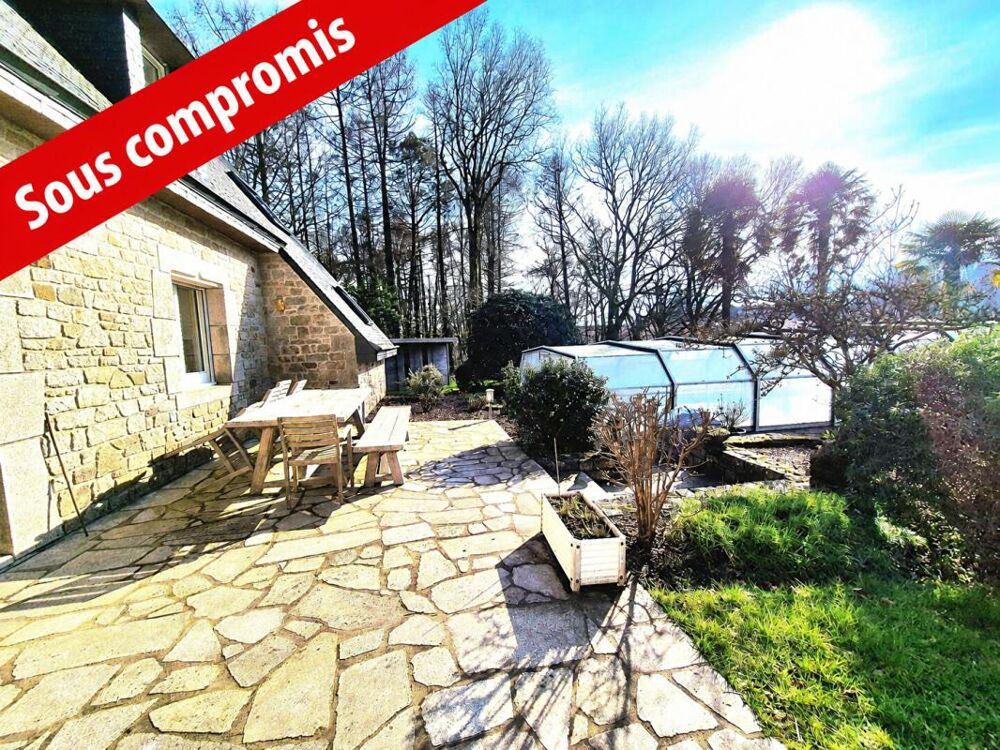 Maison de charme en pierres de 149 m2, Piscine chauffée, À 3 min de Plouay, 15 min de Lorient, Agglomération de Lorient, 25 min