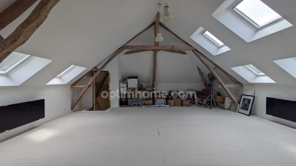 À l'orée de la forêt, une maison de 180m² de caractère entièrement rénovée