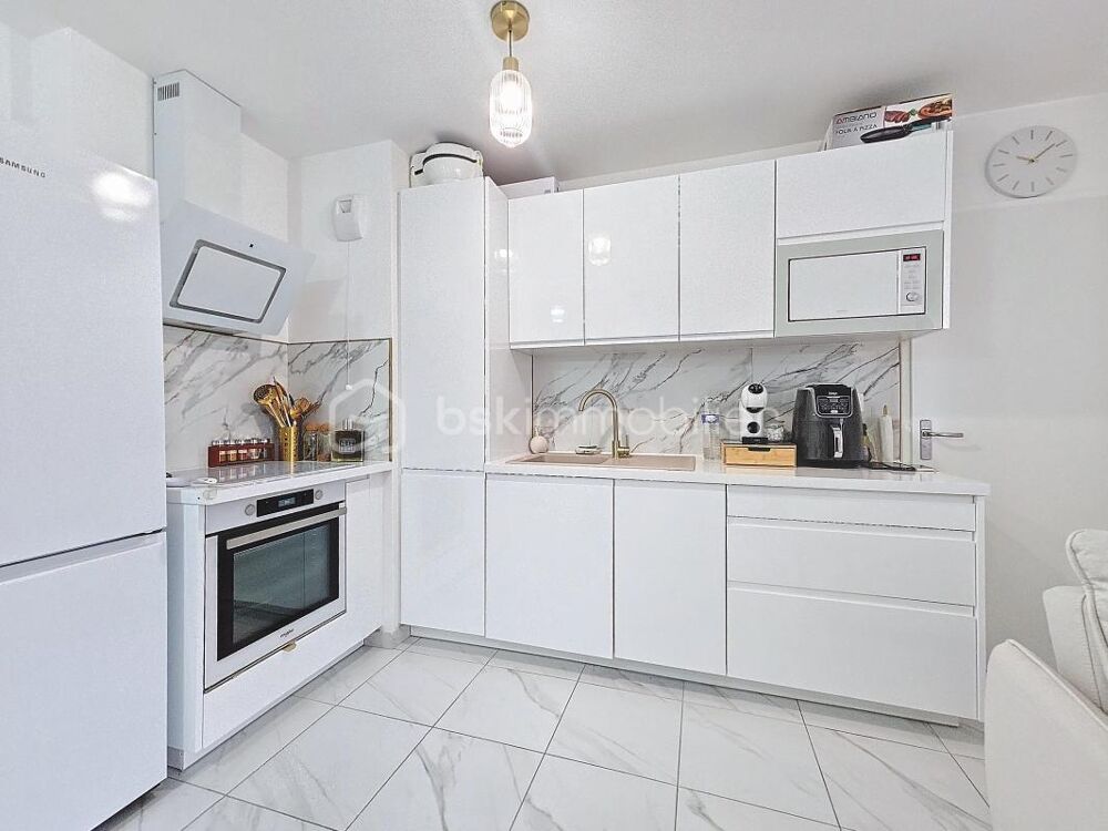 Appartement 2 pièce de 2023 ( comme neuf )