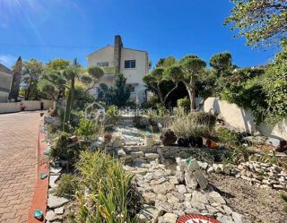  Villa � vendre 6 pi�ces 140 m�