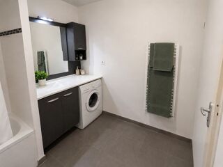  Appartement à louer 2 pièces 53 m²