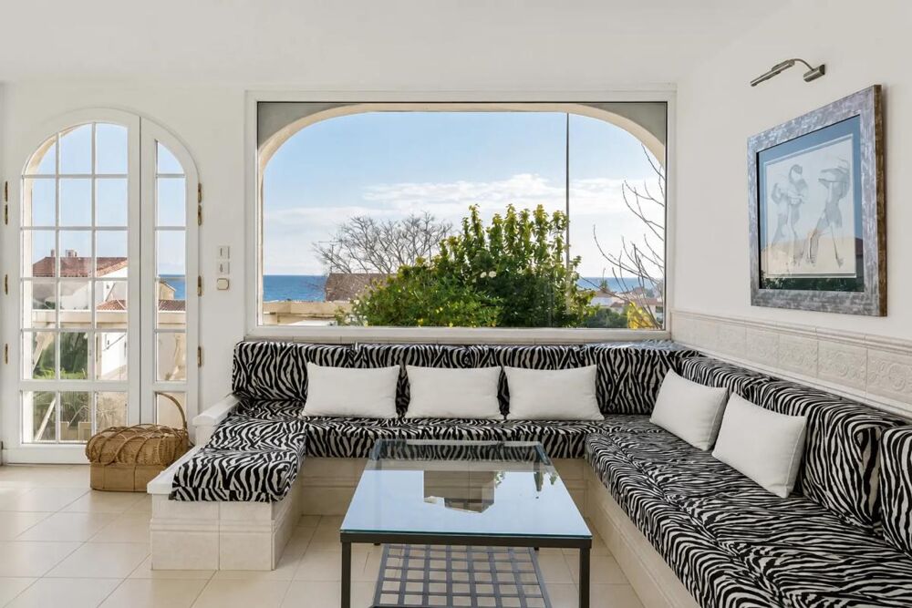 Vente Maison Maison rénovée 4 pièces avec piscine et vue mer Sausset les pins