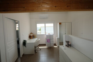  Immeuble  vendre 8 pices 391 m