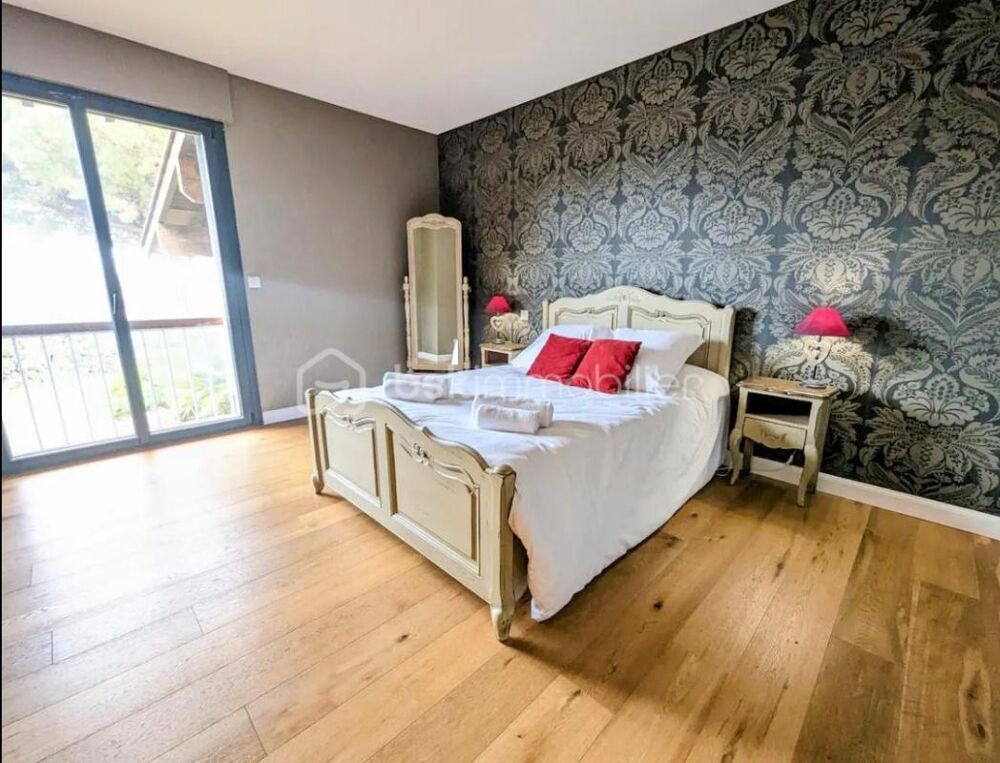 à vendre  Propriété/château Thézan-lès-Béziers (34490)