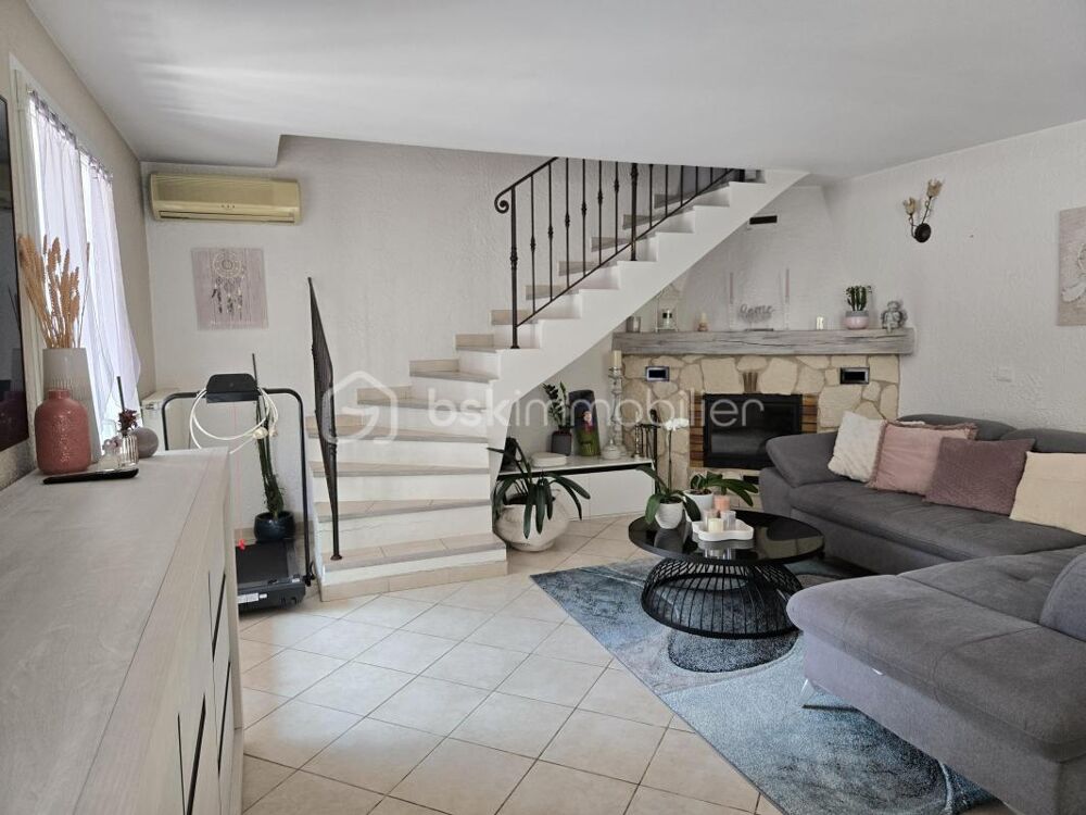 à vendre  Propriété/château Antibes (06600)