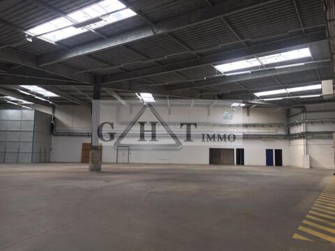 2900 m&sup2; entrepot bureaux &agrave; louer &agrave; collegien 22900 77090 Collegien