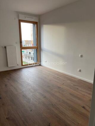  Appartement  vendre 2 pices 56 m