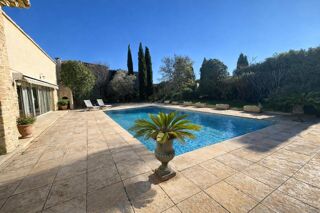  Villa à vendre 8 pièces 293 m²