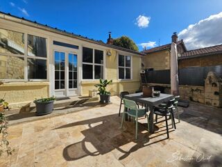  Maison à vendre 6 pièces 397 m²