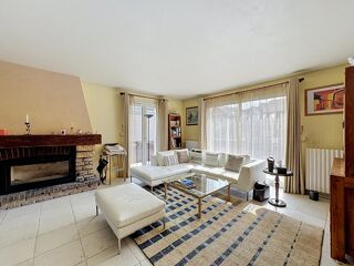  Maison à vendre 9 pièces 185 m²