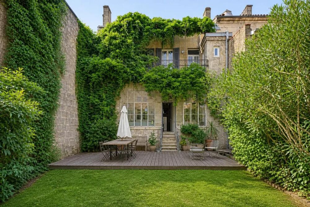 Maison de 10 pièces de 250 m² à Bordeaux