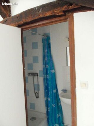  Appartement à louer 2 pièces 25 m²