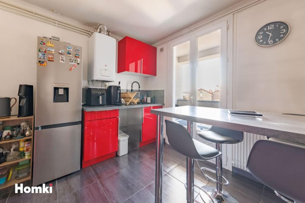 Vente Appartement À vendre – T2 de 59 m² avec garage, cave et balcon-loggia – Clermont-Ferrand, quartier Anatole France Clermont ferrand