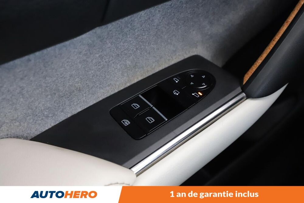 MX-30 e-Skyactiv First Edition Modern Confidence 145 ch 2021 occasion 92130 Issy-les-Moulineaux