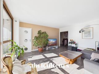 Vente Appartement Paris 15e – Résidence Paris XV – Appartement familial 5 pièces de 114 m² avec balcons, parking et cave Paris 15