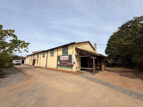 Local/atelier/show room &agrave; louer VAULX EN VELIN (69) local de 431m2+ 129m2 de mezzanine + parking 4450 69120 Vaulx en velin