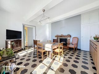  Propri�t�/ch�teau � vendre 8 pi�ces 374 m�