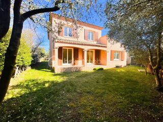  Villa  louer 7 pices 179 m Gignac