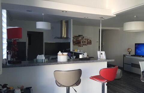  Appartement � louer 4 pi�ces 81 m�