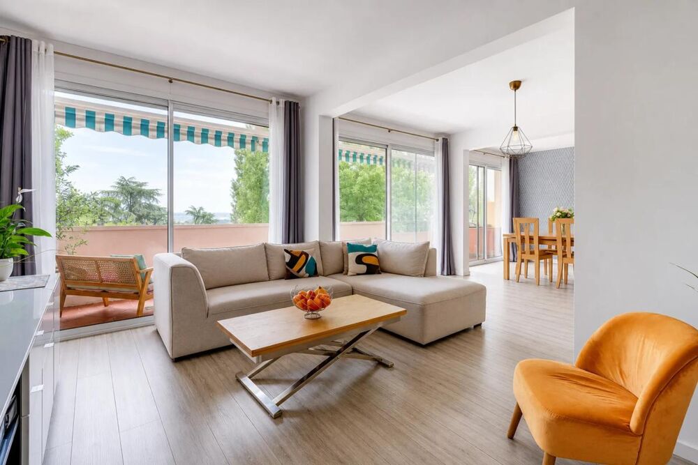 Appartement de 5 pièces de 115 m² à Sainte-Foy-lès-Lyon