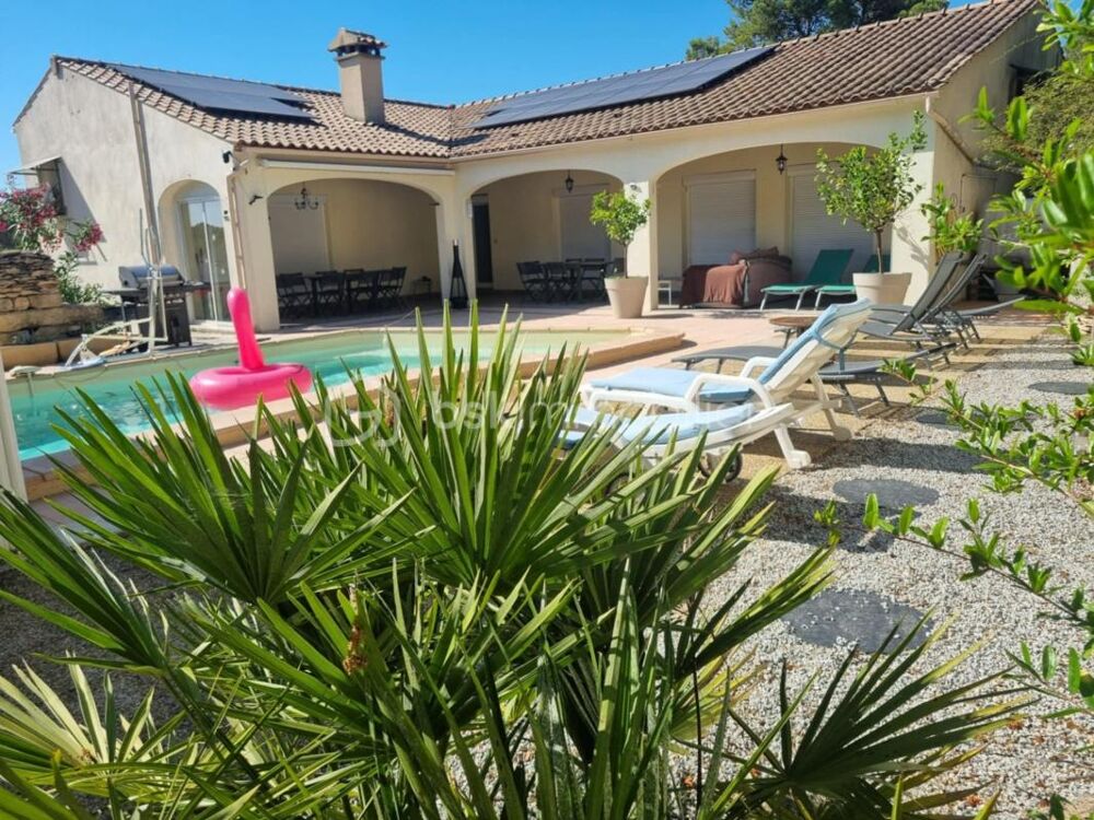 Maison 8 pièces 190 m² · à Aubais · 190 m² · 729 000 €
