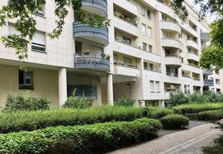  Appartement à louer 3 pièces 62 m² Courbevoie