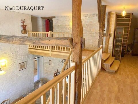 Dpt Jura (39), à vendre VILLERS FARLAY maison P7 de 225 m² - Terrain de 718,00 m² 299500 Villers-Farlay (39600)