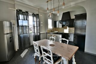  Immeuble à vendre 8 pièces 220 m²