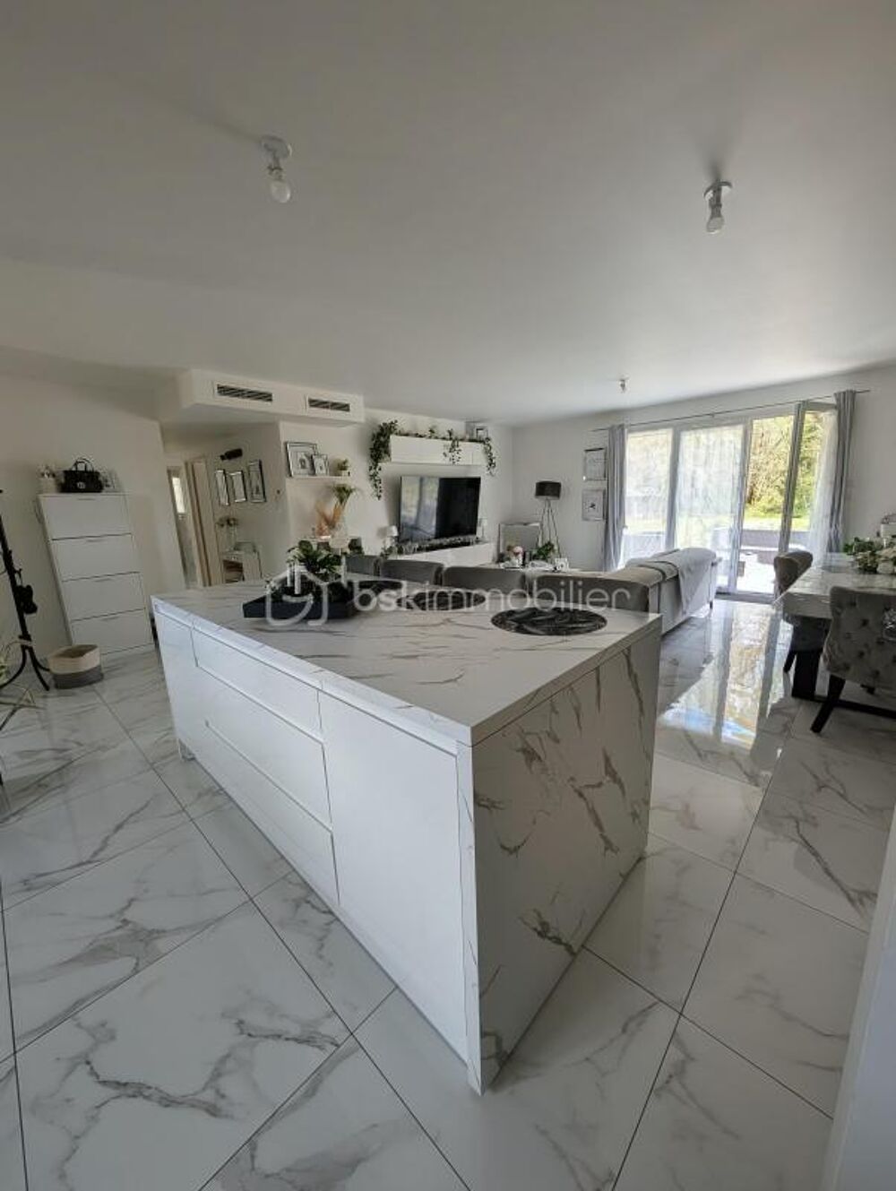 Maison neuve RE2020 de 112m2 - 4 chambres - Terrain 1840m2
